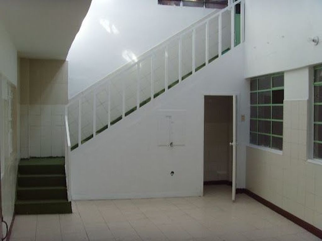 Casa de 6 alcobas en venta en San Carlos, Bogotá, 342 m² · foto 4 de 20
