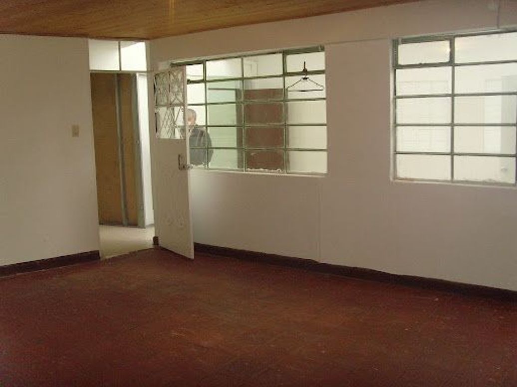 Casa de 6 alcobas en venta en San Carlos, Bogotá, 342 m² · foto 7 de 20