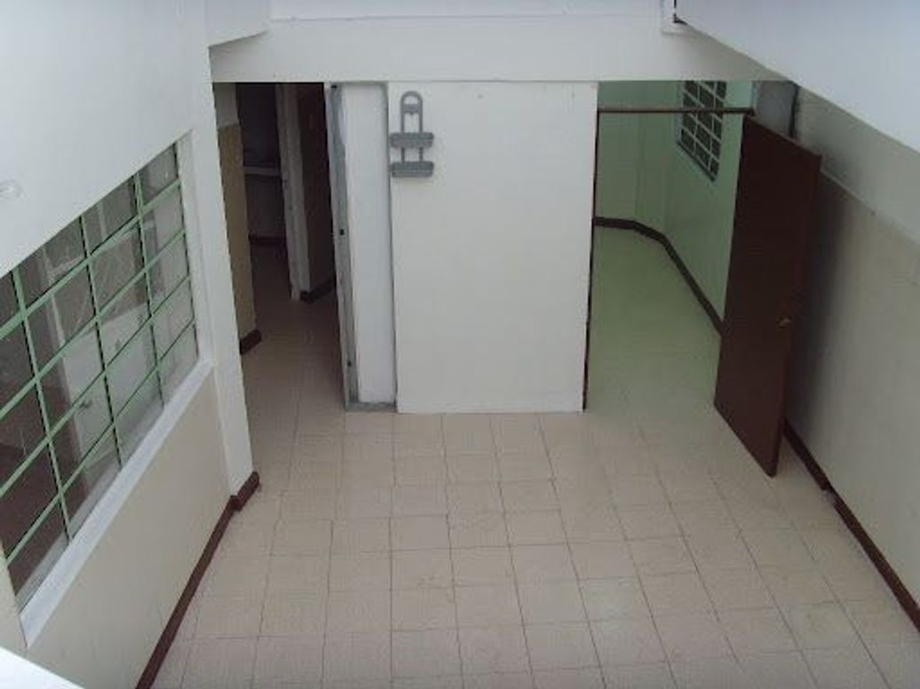 Casa de 6 alcobas en venta en San Carlos, Bogotá, 342 m² · foto 10 de 20