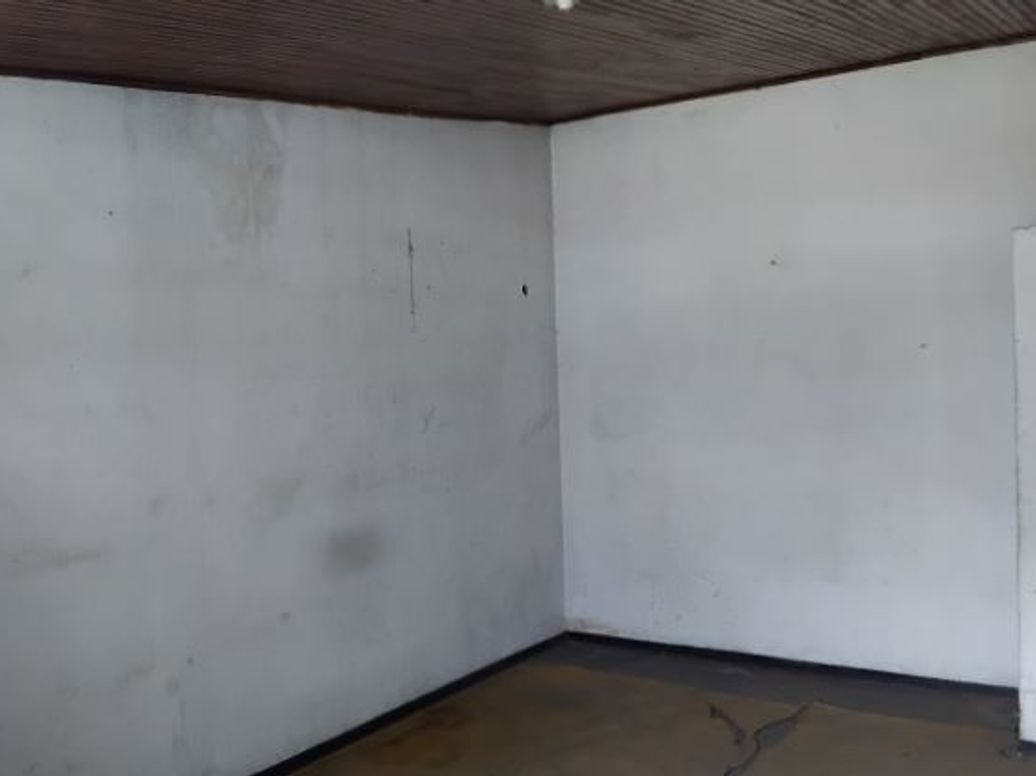 Casa de 5 alcobas en venta en Los Cerezos, Bogotá, 250 m² · foto 15 de 20
