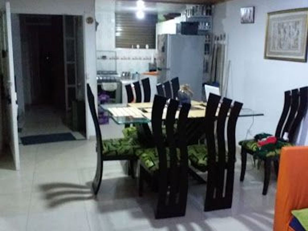 Casa de 7 alcobas en venta en Engativa Centro, Bogotá, 329 m² · foto 6 de 15