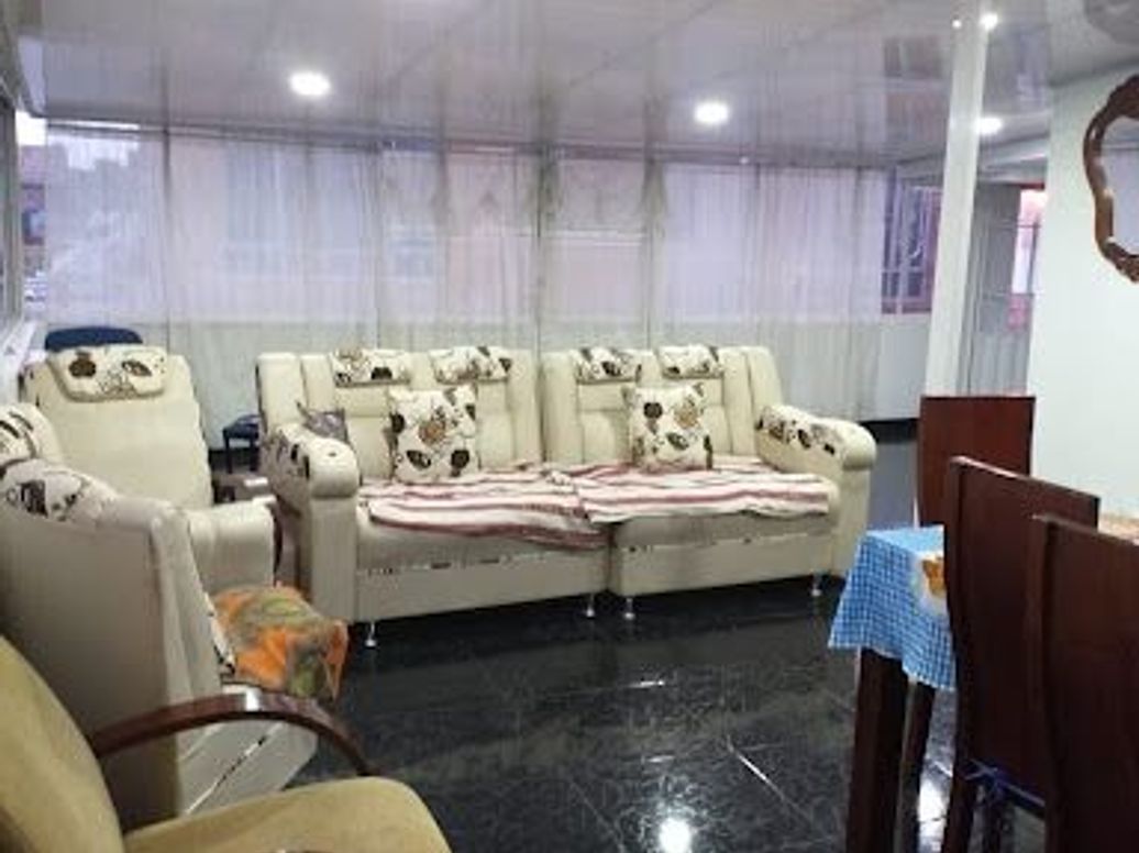 Casa de 7 alcobas en venta en Engativa Centro, Bogotá, 329 m² · foto 5 de 15