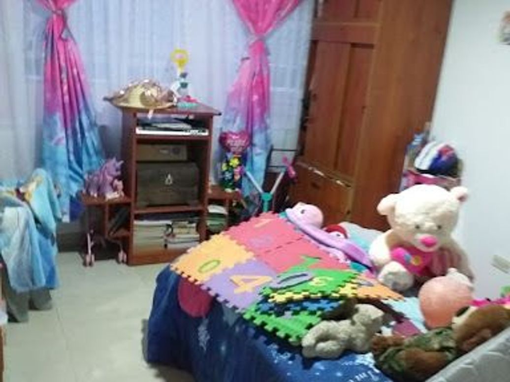 Casa de 7 alcobas en venta en Engativa Centro, Bogotá, 329 m² · foto 9 de 15