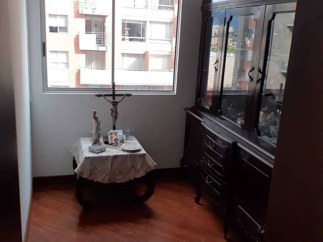 Apartamento de 3 alcobas en venta en Santa Rosa, Bogotá, 72 m² · foto 9 de 13