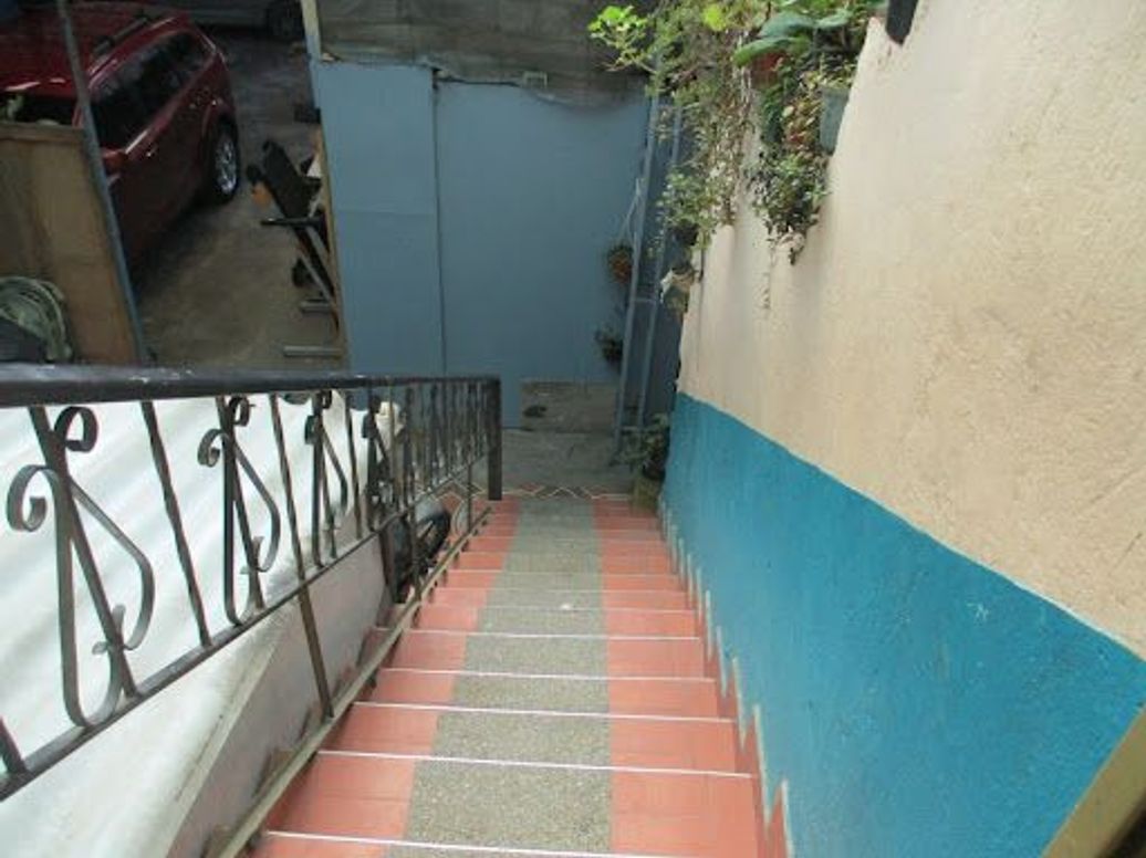 Casa de 6 alcobas en venta en La Giralda, Bogotá, 314 m² · foto 14 de 20