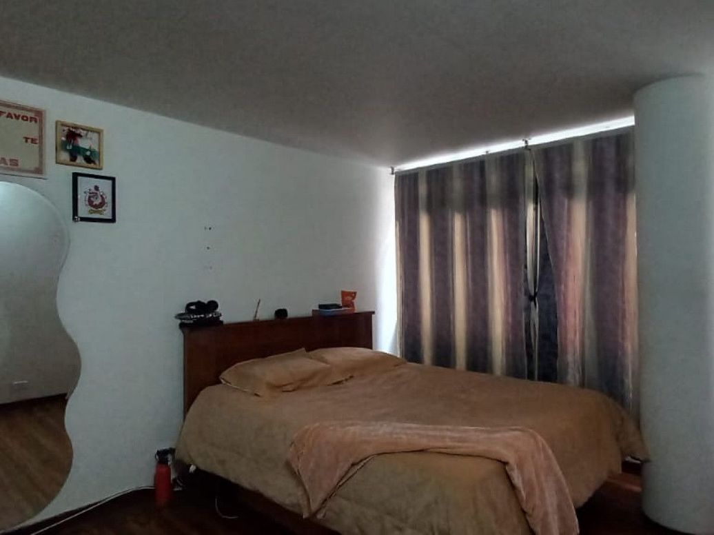 Apartamento de 3 alcobas en venta en Pardo Rubio, Bogotá, 112 m² · foto 4 de 9