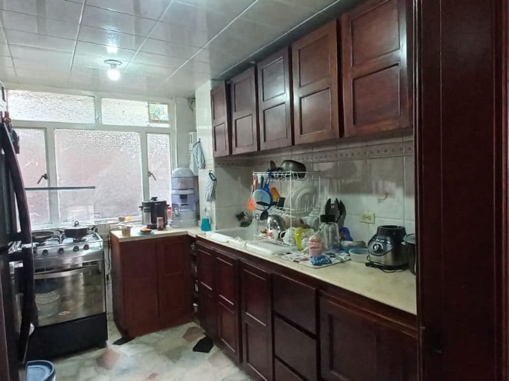 Apartamento de 3 alcobas en venta en Pardo Rubio, Bogotá, 112 m² · foto 9 de 9