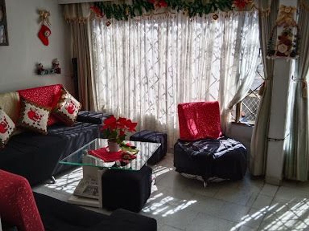 Casa de 9 alcobas en venta en Villa Dorado - San Antonio, Bogotá, 280 m² · foto 3 de 20