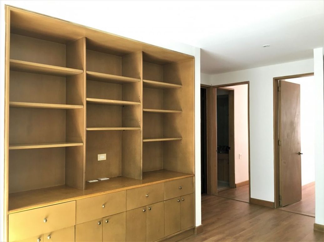 Apartamento de 3 alcobas en venta en Chicó Reservado, Bogotá, 270 m² · foto 5 de 20