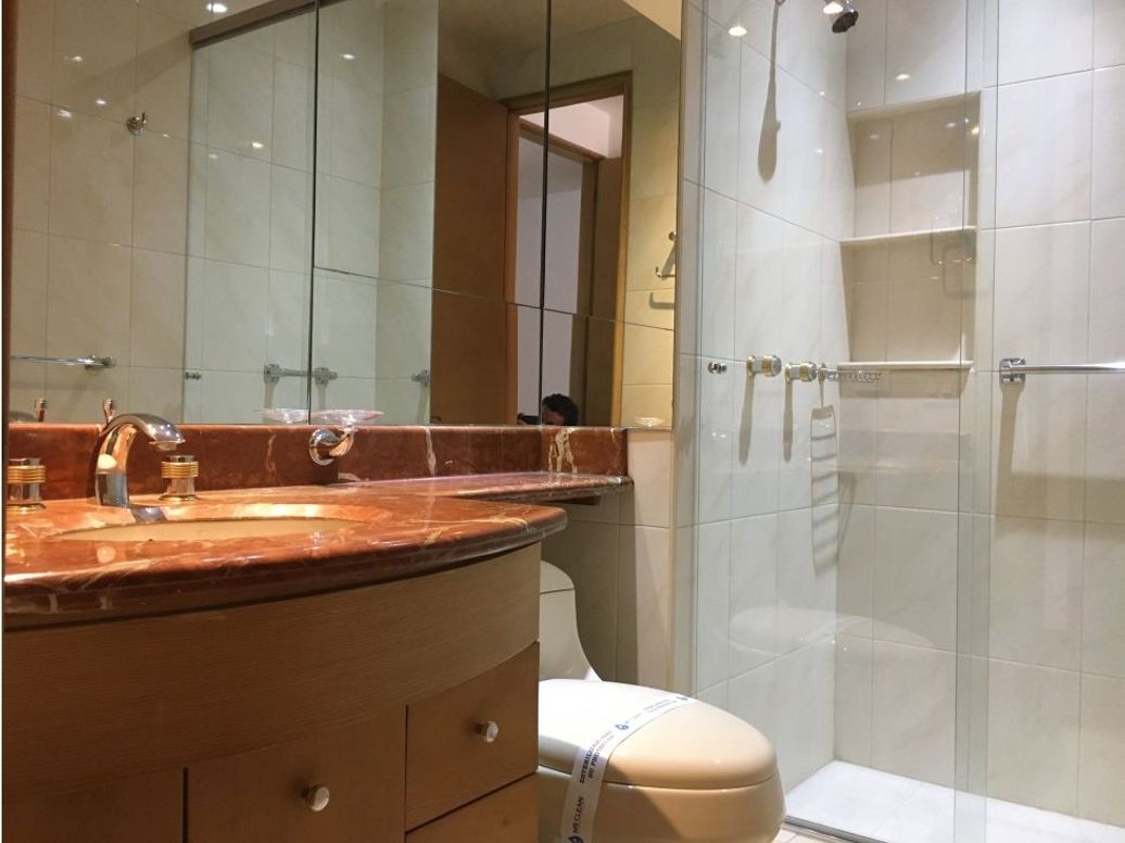 Apartamento de 3 alcobas en venta en Chicó Reservado, Bogotá, 270 m² · foto 13 de 20