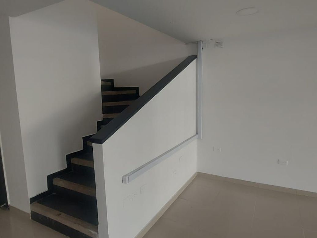Casa de 4 alcobas en venta en Molinos Norte, Bogotá, 256 m² · foto 10 de 20