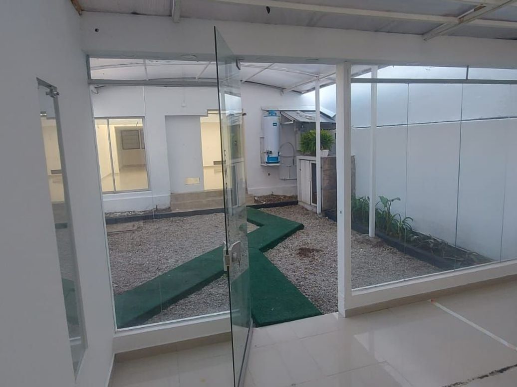 Casa de 4 alcobas en venta en Molinos Norte, Bogotá, 256 m² · foto 19 de 20