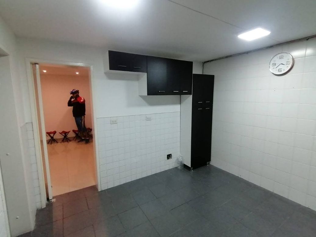 Casa de 8 alcobas en venta en Quinta Mutis, Bogotá, 269 m² · foto 6 de 8