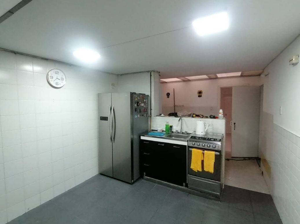Casa de 8 alcobas en venta en Quinta Mutis, Bogotá, 269 m² · foto 3 de 8