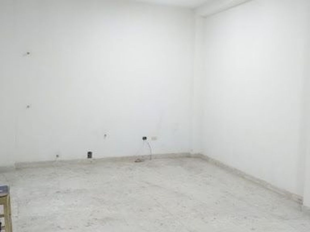 Casa de 4 alcobas en venta en Engativa Centro, Bogotá, 235 m² · foto 2 de 14
