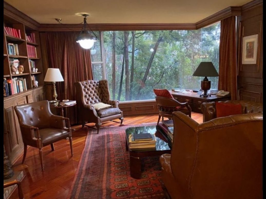 Apartamento de 4 alcobas en venta en Chicó Alto, Bogotá, 315 m² · foto 2 de 16
