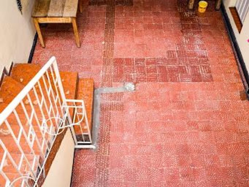 Casa de 5 alcobas en venta en Tunjuelito, Bogotá, 240 m² · foto 3 de 16