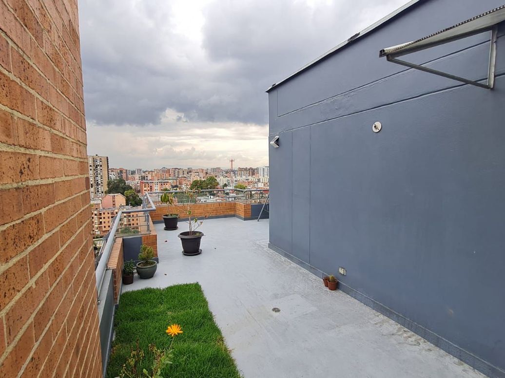 Apartamento de 3 alcobas en venta en Parques De Lorena, Bogotá, 98 m² · foto 5 de 10