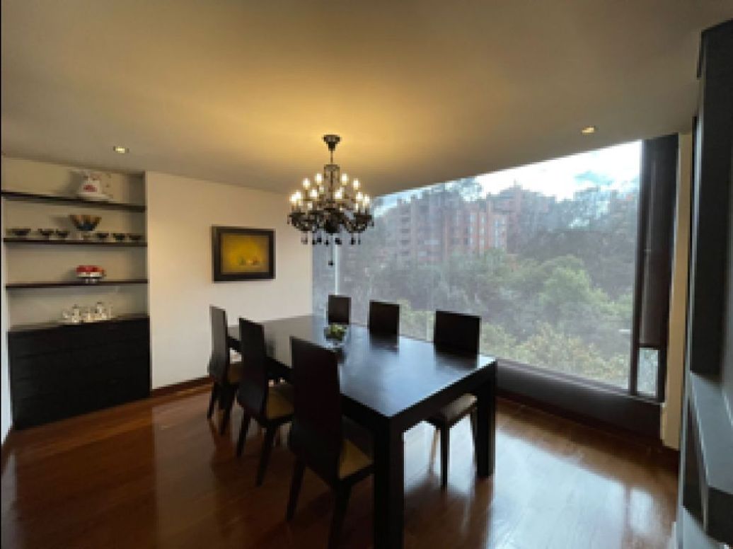 Apartamento de 3 alcobas en venta en Bellavista, Bogotá, 255 m² · foto 2 de 6