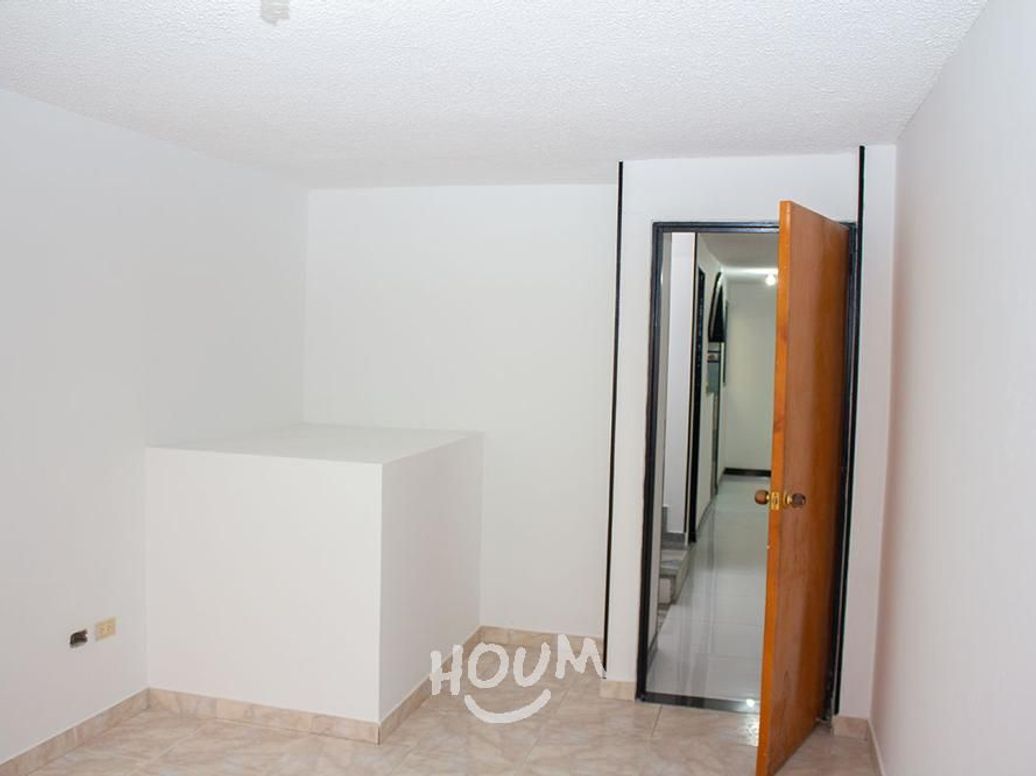 Casa de 5 alcobas en venta en Acacias, Bogotá, 144 m² · foto 4 de 20
