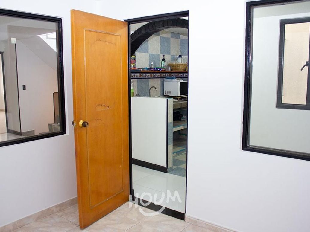 Casa de 5 alcobas en venta en Acacias, Bogotá, 144 m² · foto 8 de 20