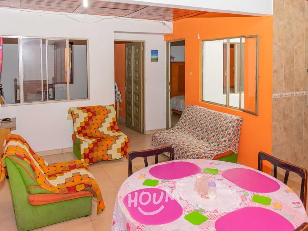 Casa de 8 alcobas en venta en Abraham Lincoln, Bogotá, 313 m² · foto 3 de 20