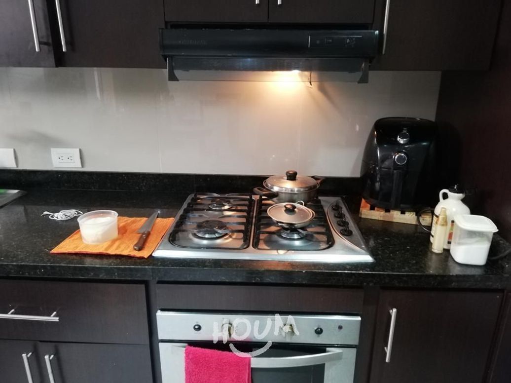 Casa de 5 alcobas en venta en Acacias, Bogotá, 320 m² · foto 8 de 20