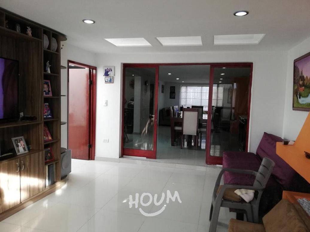 Casa de 5 alcobas en venta en Acacias, Bogotá, 320 m² · foto 5 de 20