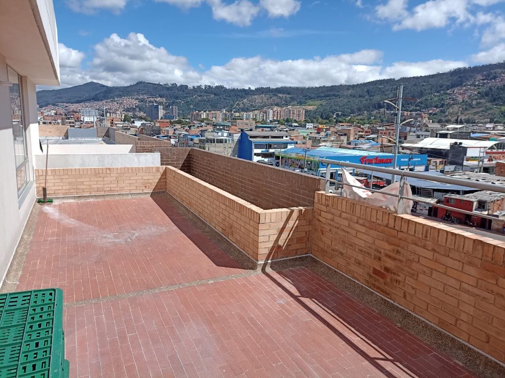 Apartamento de 3 alcobas en venta en Villas Del Mediterraneo, Bogotá, 141 m² · foto 6 de 10