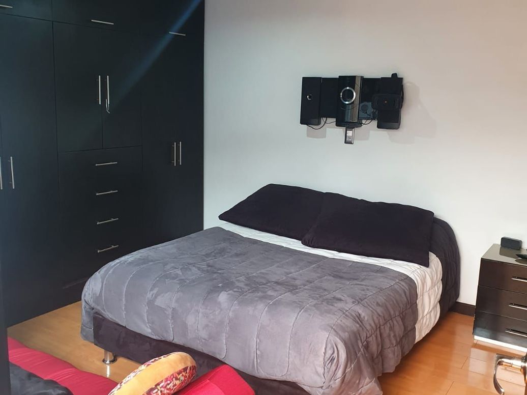 Casa de 5 alcobas en venta en Americas Sector Galan, Bogotá, 220 m² · foto 9 de 10