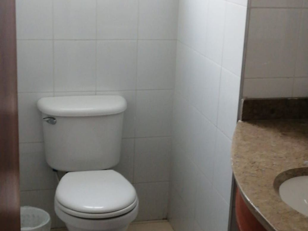 Apartamento de 3 alcobas en venta en La Liberia, Bogotá, 164 m² · foto 10 de 10