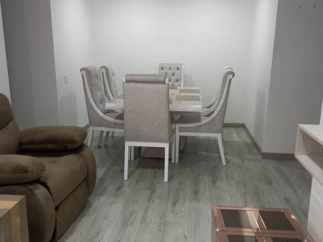 Apartamento de 3 alcobas en venta en El Plan, Bogotá, 68 m² · foto 2 de 10