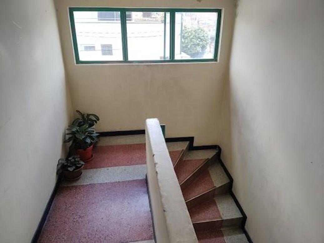 Casa de 8 alcobas en venta en José Joaquín Vargas, Bogotá, 402 m² · foto 12 de 19