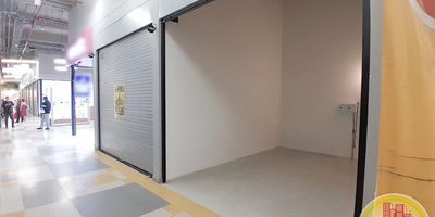 Código 2781. 1° Piso en edificación de 6° pisos. Acceso al inmueble: Directo a la vía, sendero peatonal, ascensor y escalas.INMUEBLE DISPONIBLE PARA ARRIENDO ARR 6737