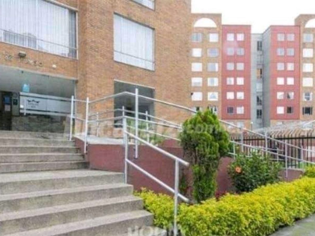 Apartamento de 3 alcobas en venta en A.S.D, Bogotá, 56 m² · foto 2 de 10