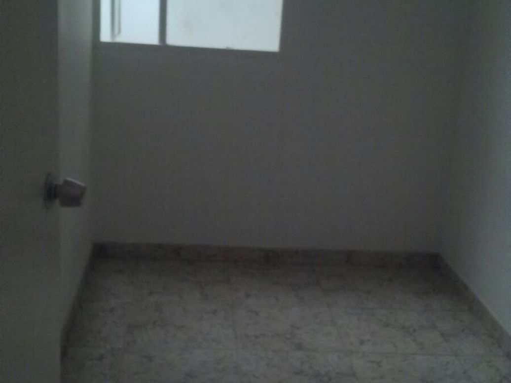Apartamento de 3 alcobas en venta en Guiparma, Bogotá, 61 m² · foto 4 de 10