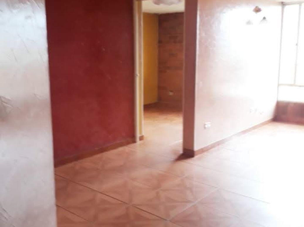 Apartamento de 3 alcobas en venta en Guiparma, Bogotá, 61 m² · foto 3 de 10