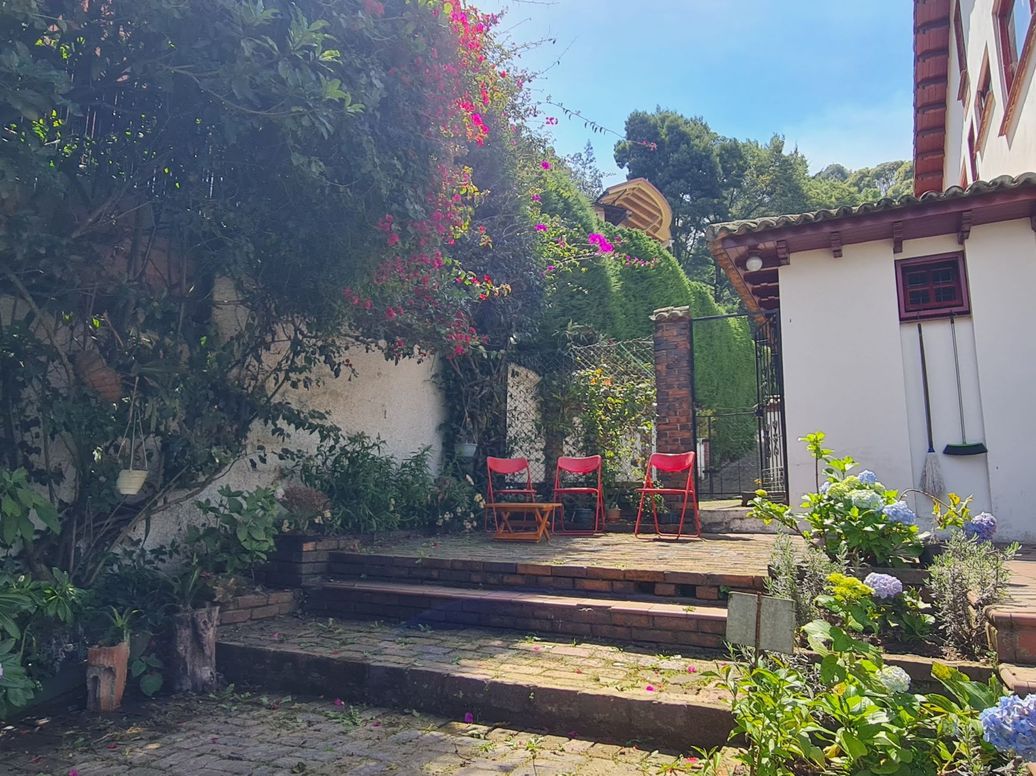Casa de 3 alcobas en venta en Colinas De Suba, Bogotá, 252 m² · foto 9 de 20
