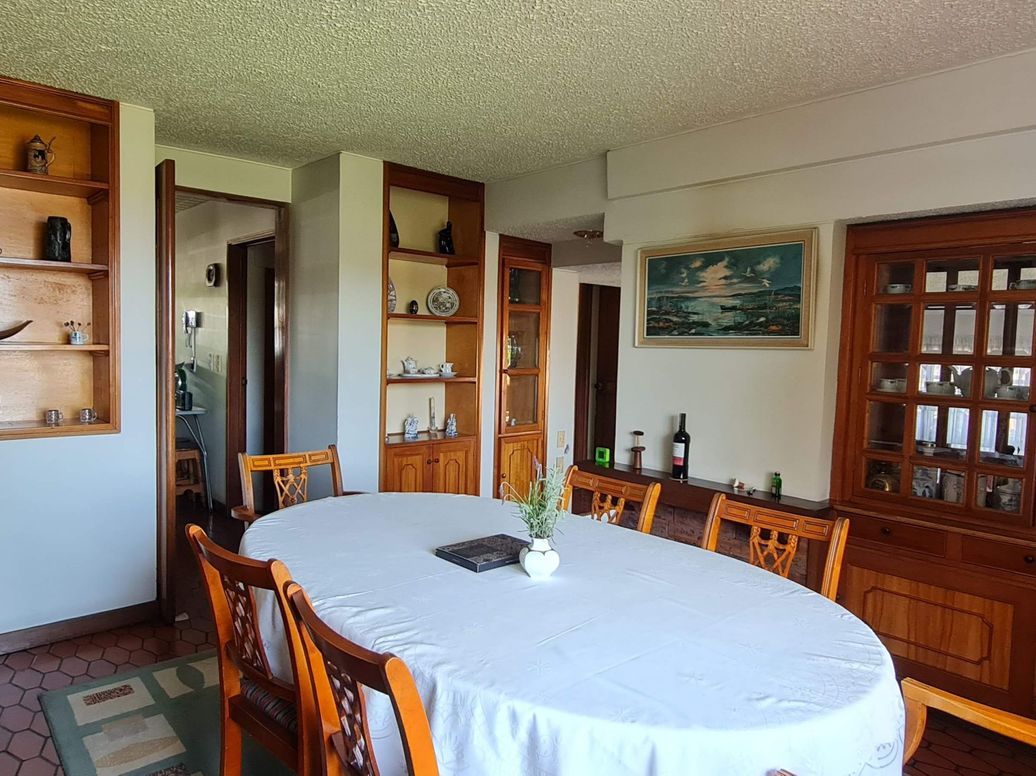 Casa de 3 alcobas en venta en Colinas De Suba, Bogotá, 252 m² · foto 4 de 20