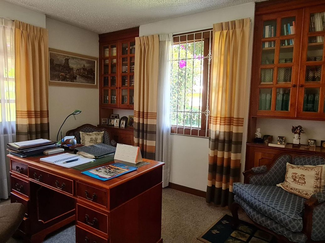 Casa de 3 alcobas en venta en Colinas De Suba, Bogotá, 252 m² · foto 11 de 20