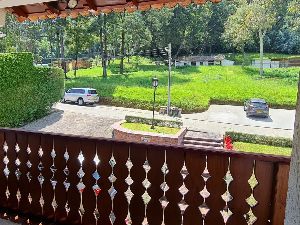 Casa de 3 alcobas en venta en Colinas De Suba, Bogotá, 252 m² · foto 15 de 20