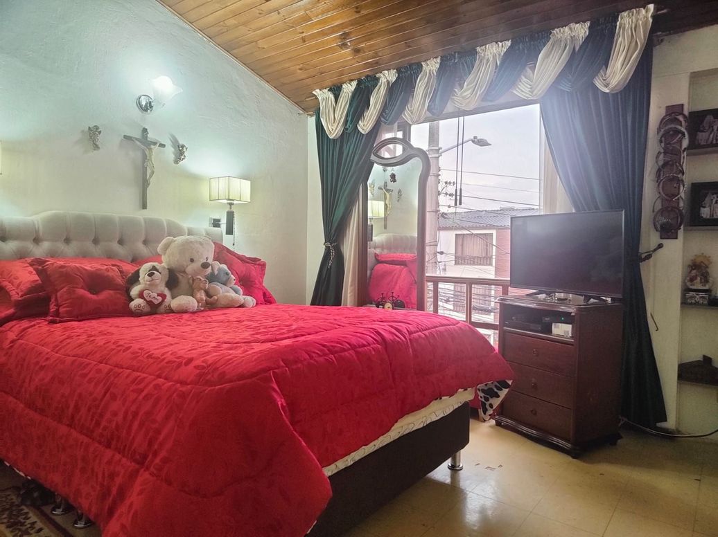 Casa de 4 alcobas en venta en Villas De Granada Et. I, Bogotá, 112 m² · foto 17 de 20
