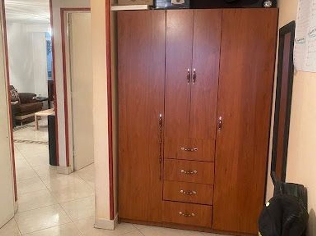 Casa de 6 alcobas en venta en Santa Rosita, Bogotá, 250 m² · foto 17 de 20
