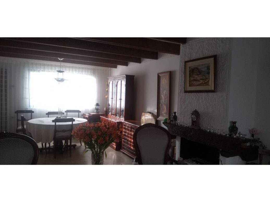 Casa de 4 alcobas en venta en Acacias, Bogotá, 245 m² · foto 11 de 20