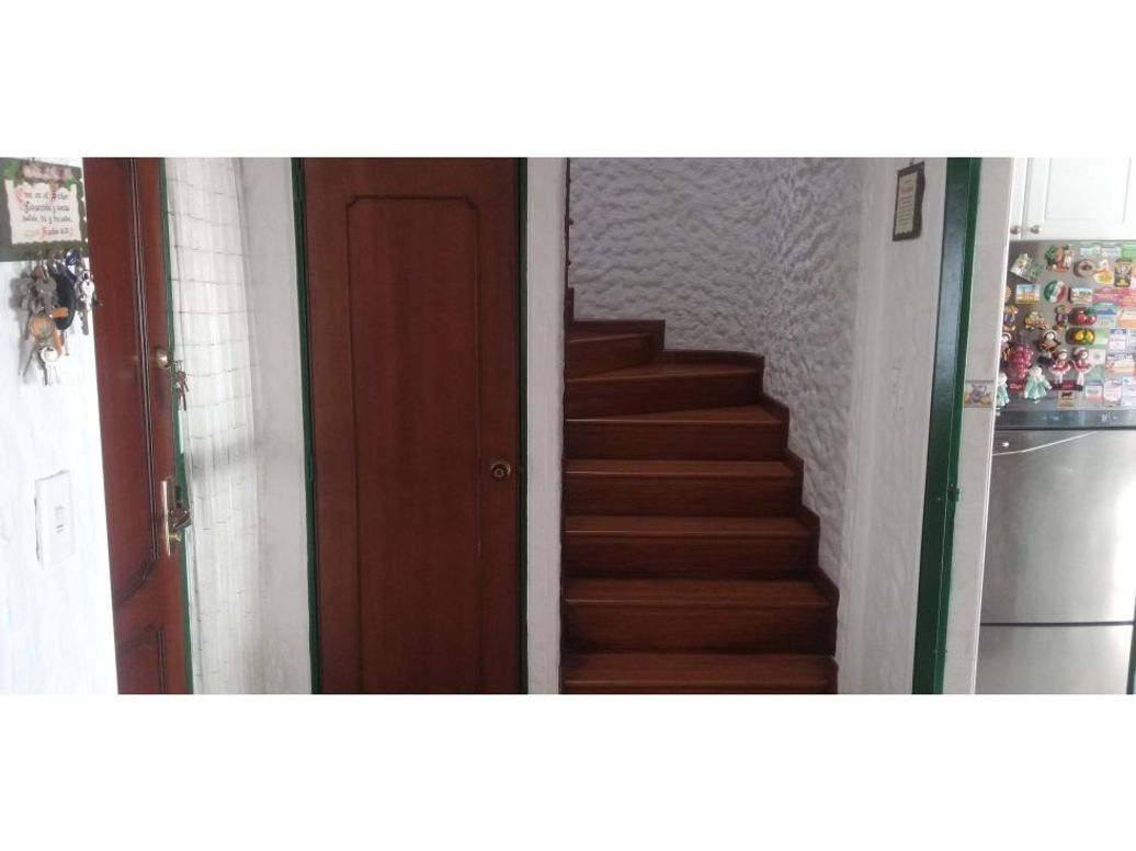 Casa de 4 alcobas en venta en Acacias, Bogotá, 245 m² · foto 16 de 20