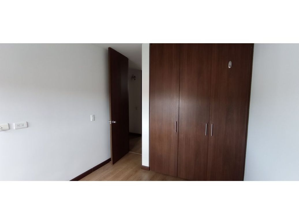 Apartamento de 3 alcobas en venta en Otros, Bogotá, 94 m² · foto 11 de 20