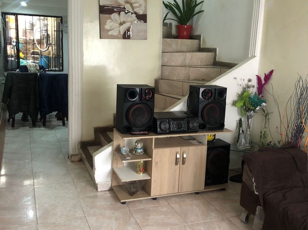 Casa de 4 alcobas en venta en San Jose De Usaquen, Bogotá, 123 m² · foto 2 de 7
