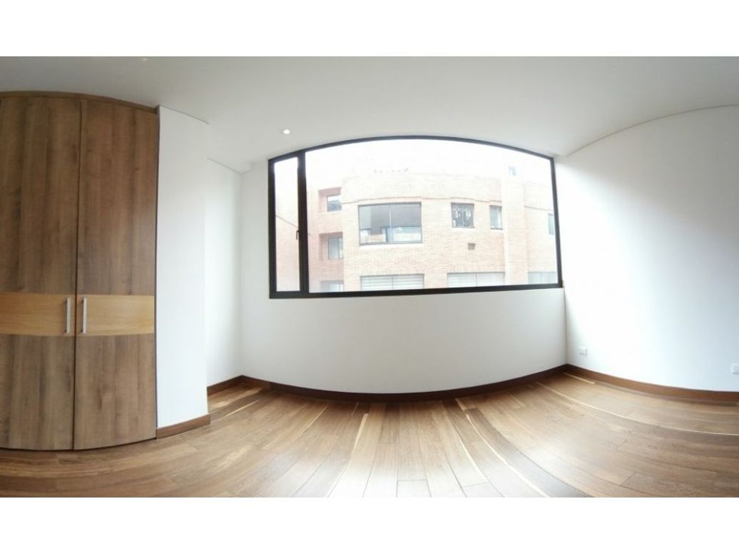 Apartamento de 2 alcobas en venta en Chico, Bogotá, 145 m² · foto 9 de 17