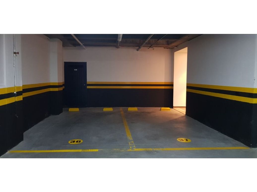 Apartamento de 2 alcobas en venta en Chico, Bogotá, 145 m² · foto 15 de 17