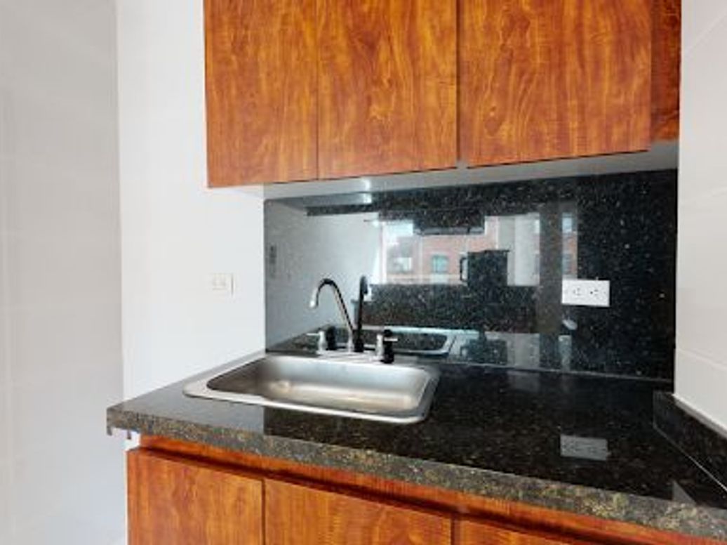 Apartamento de 2 alcobas en venta en Santa Barbara, Bogotá, 61 m² · foto 14 de 15
